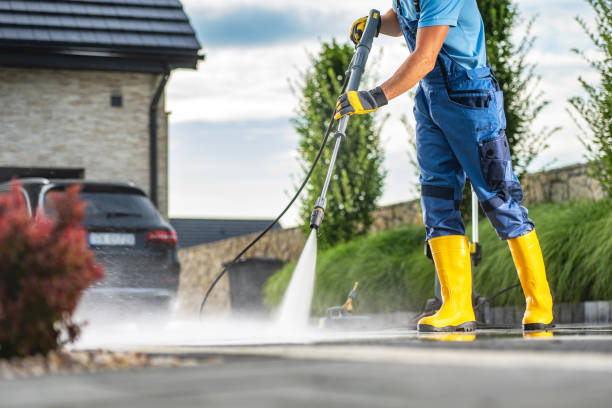Garage Pressure Washing in Berne, IN